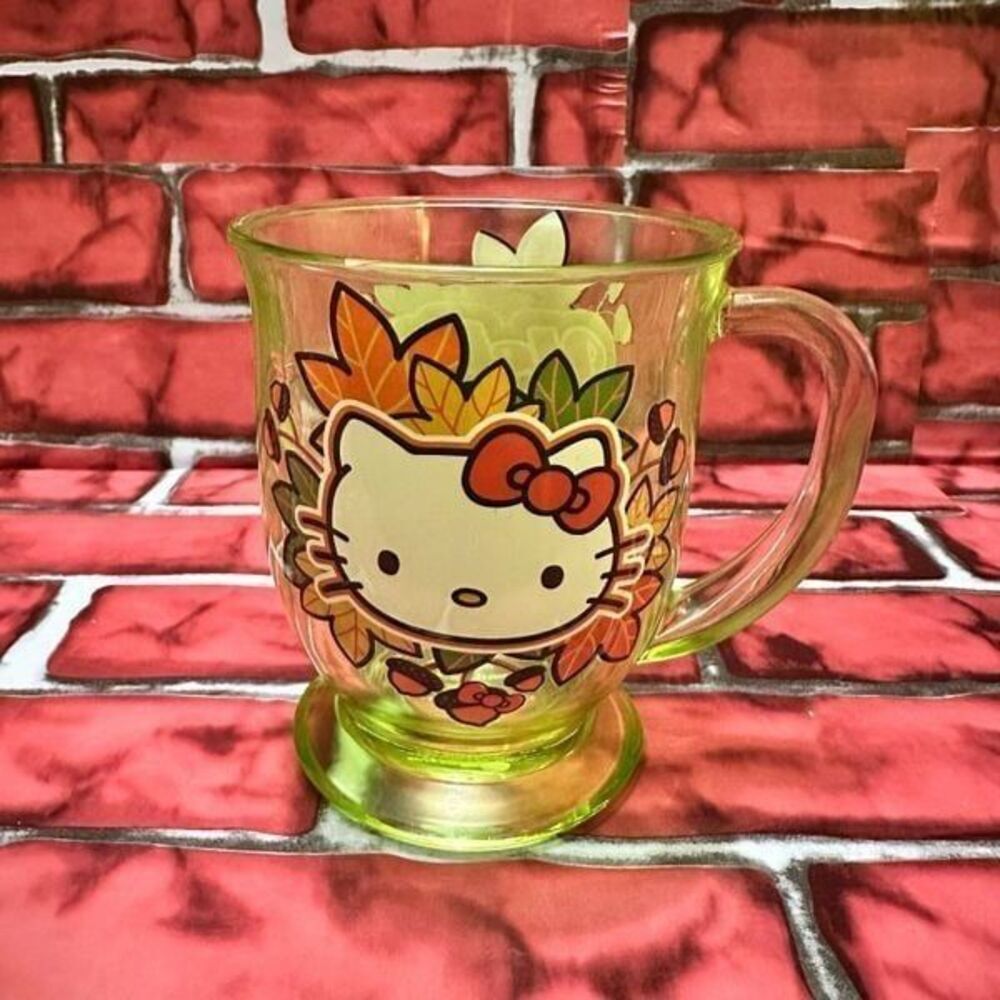Hello Kitty Glass coffee Mug 15 onz